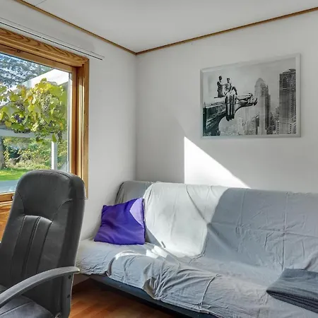 3 Bedroom Stunning In *