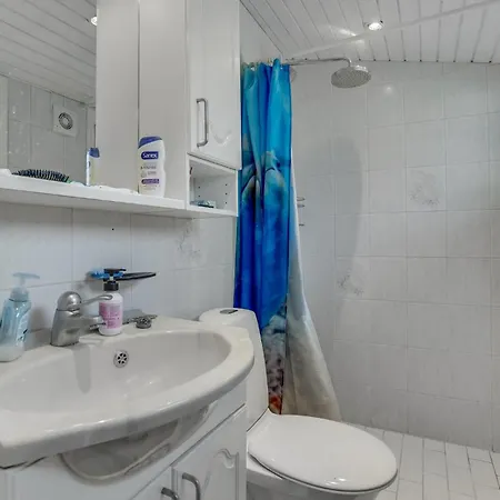 3 Bedroom Stunning In *