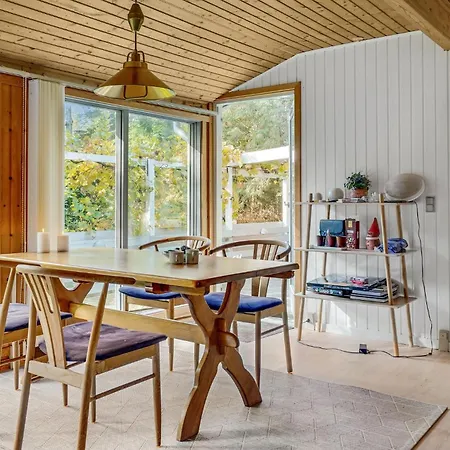 3 Bedroom Stunning In *